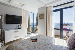 Гостиница Парк Авеню Кореиз Улучшенный люкс с видом на море-3