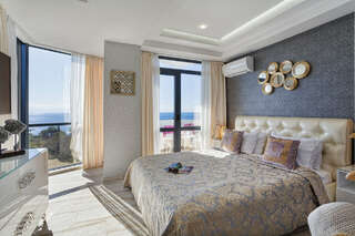 Гостиница Парк Авеню Кореиз Улучшенный люкс с видом на море-1