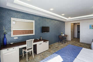 Гостиница Парк Авеню Кореиз Номер-студия с видом на море-6